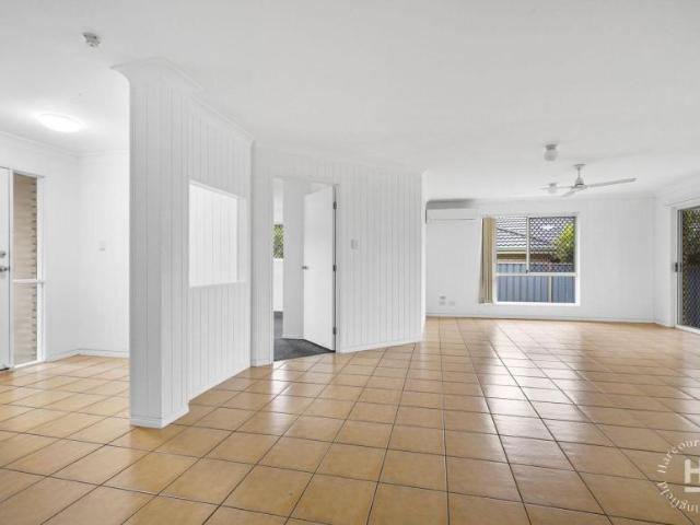 House for rent in Redbank Plains, Greater Brisbane