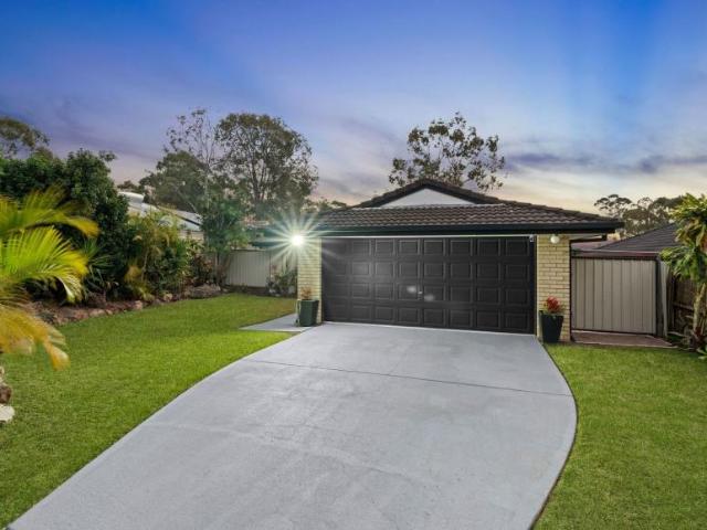 House for sale in Redbank, Greater Brisbane