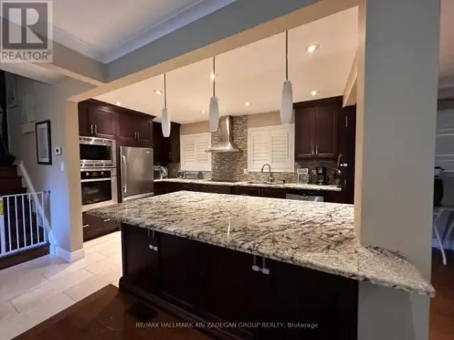 House for rent in Richmond Hill, Golden Horseshoe