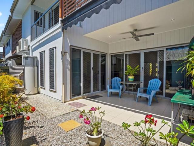 House for sale in Scarborough, Greater Brisbane