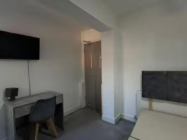 House for rent in Kedleston, East Midlands