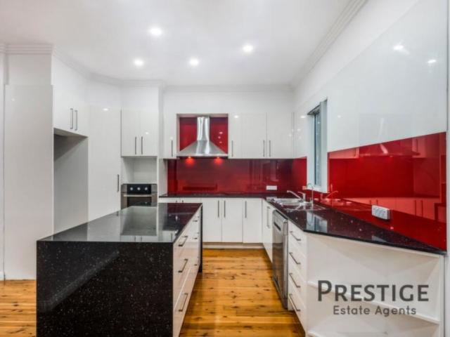 House for rent in Smithfield, New South Wales