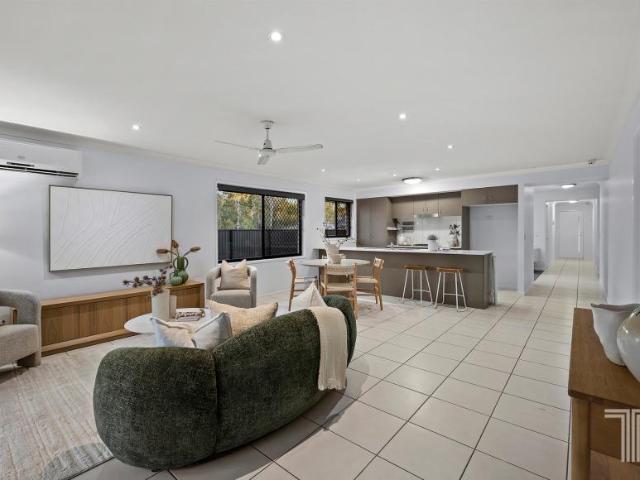 House for sale in Wildflower Ridge, Greater Brisbane