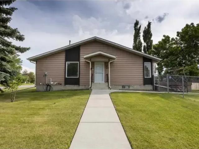 House for rent in Spruce Grove, Alberta