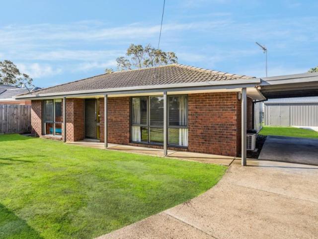 House for sale in St Albans Park, Geelong