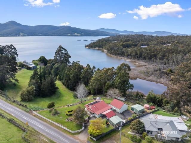 House for sale in Surges Bay, Huon Valley