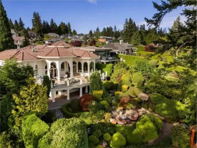 House for rent in Surrey, British Columbia