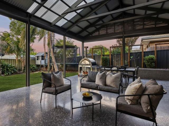 House for sale in Surrey Downs Shopping Centre, Adelaide