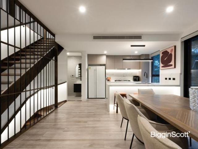 House for sale in Templestowe Lower, Melbourne