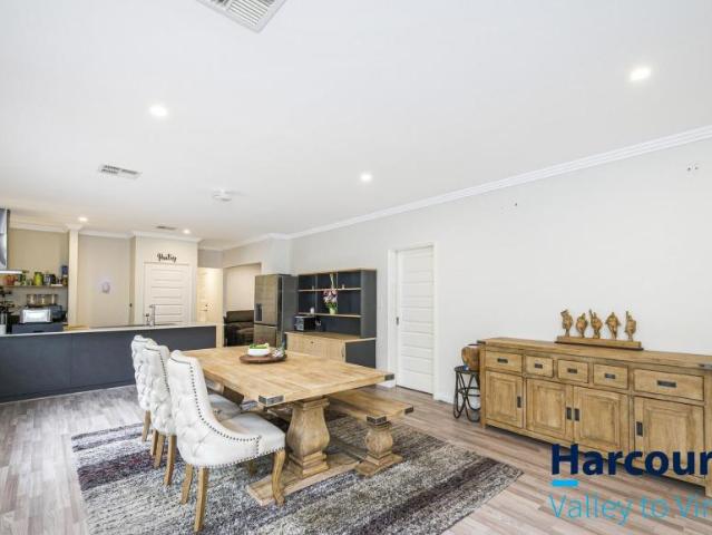 House for sale in The Vines, City of Swan