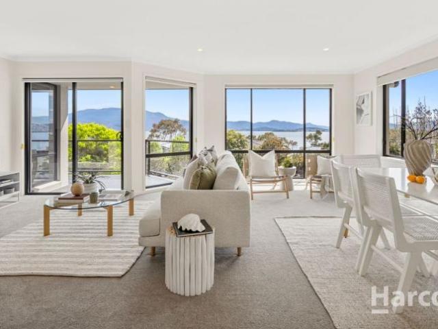 House for sale in Tranmere, Hobart