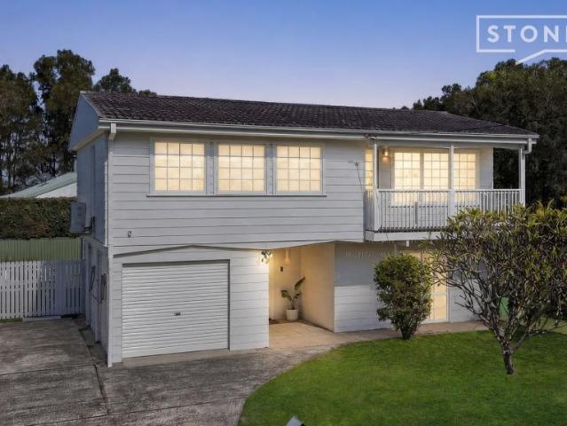 House for sale in Tuggerawong, Central Coast Council