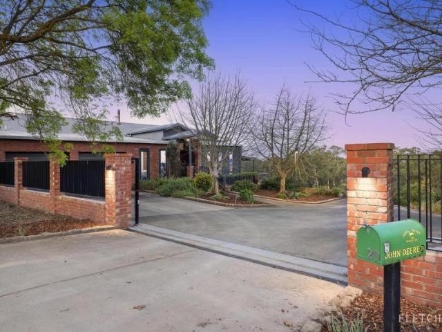 House for sale in Seville, Melbourne