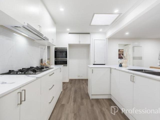 House for sale in Knox Gardens, Melbourne