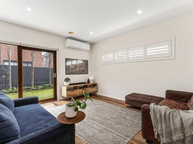 House for sale in Harcrest, Melbourne