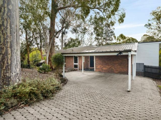 House for rent in Warranwood, Melbourne