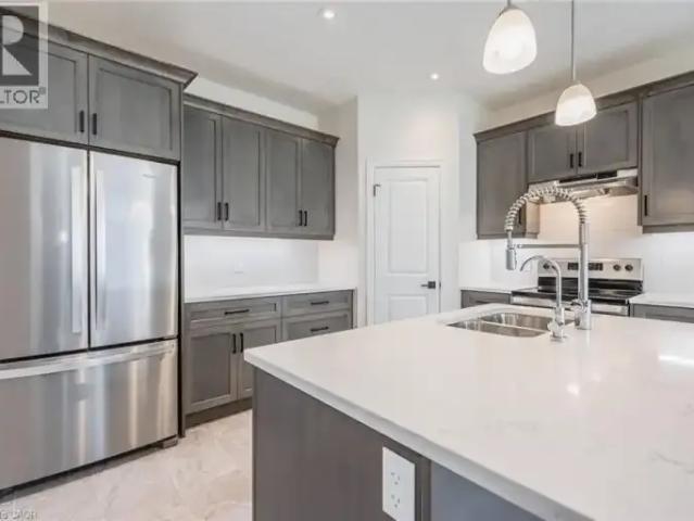 House for rent in Waterloo, Southwestern Ontario