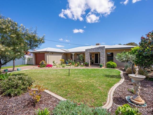 House for sale in West Lamington, Kalgoorlie