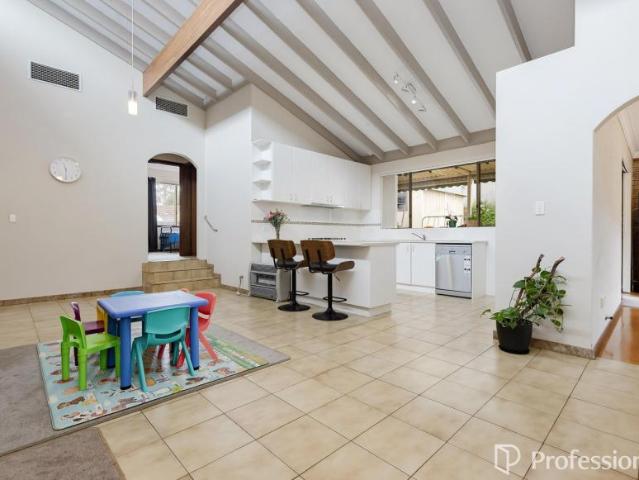House for sale in Willetton, City of Canning