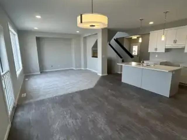 House for rent in East St. Paul, Manitoba