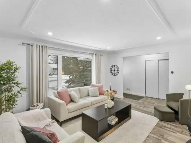 House for rent in East St. Paul, Manitoba