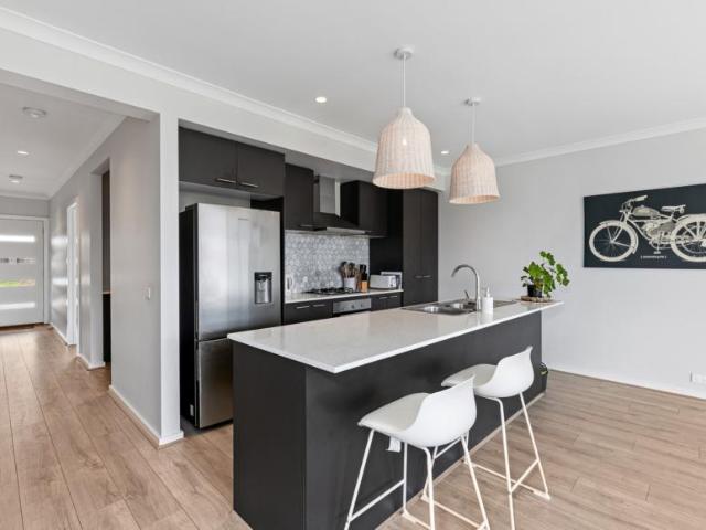 House for sale in Enchanted, Ballarat