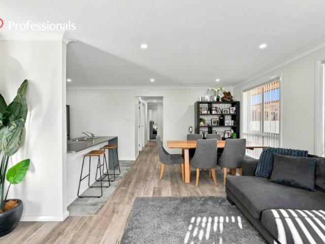 House for rent in Worrigee, Shoalhaven City Council