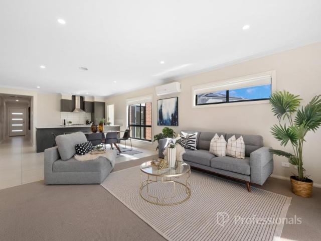 House for sale in Wynbrook, Melbourne