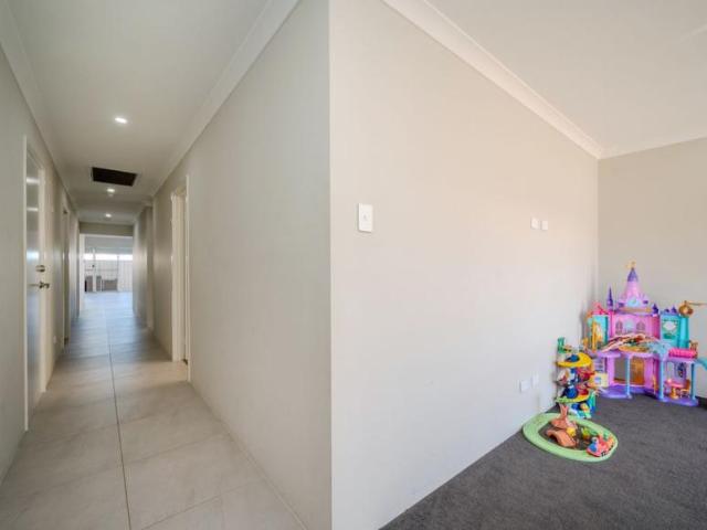 House for sale in Yanchep, Western Australia
