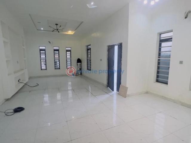 House for rent in Eti Osa, Lagos