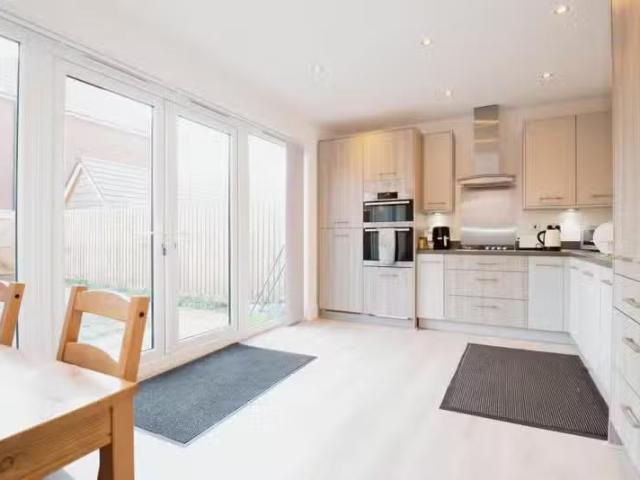 House for rent in Falcon Lodge, Wales