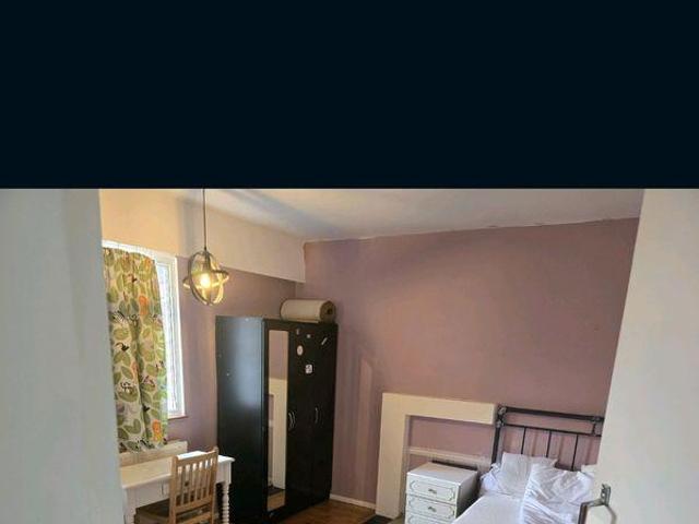 Room for rent in London Borough of Croydon, Greater London