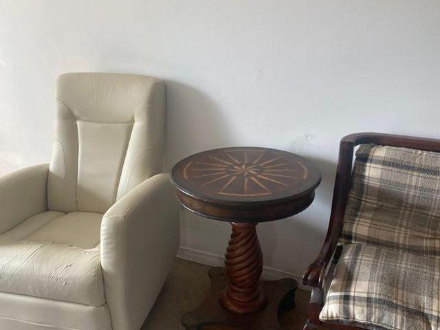 Room for rent in Ancaster, Ontario