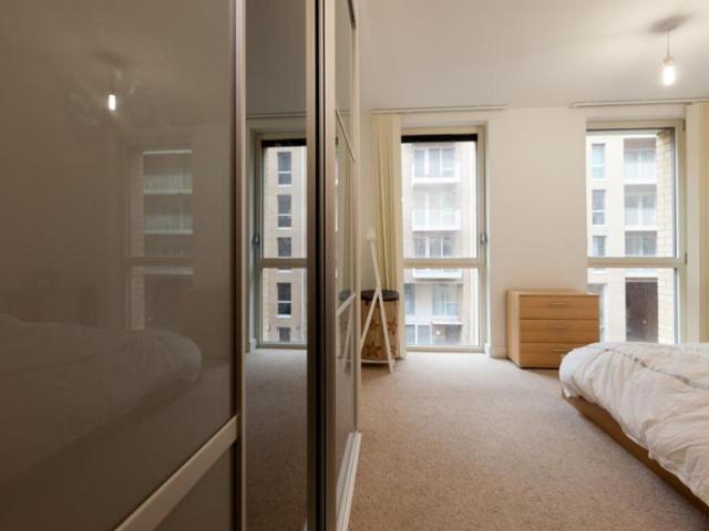 Room for rent in Bromley-by-Bow, Poplar Grove
