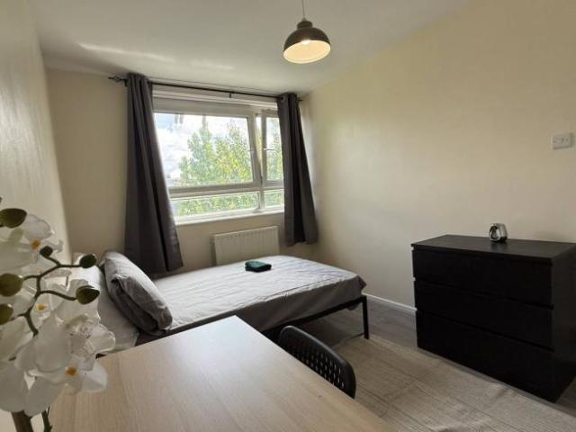 Room for rent in City of London, Greater London