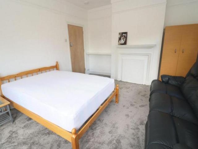 Room for rent in Harlesden, Greater London