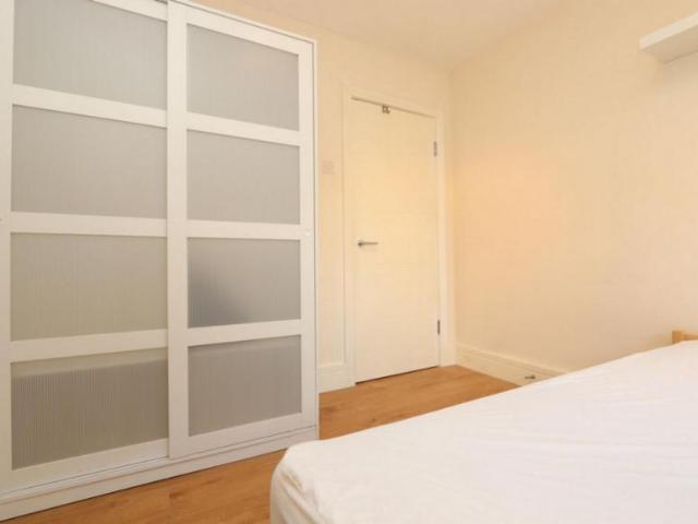 Room for rent in South Hackney, Greater London
