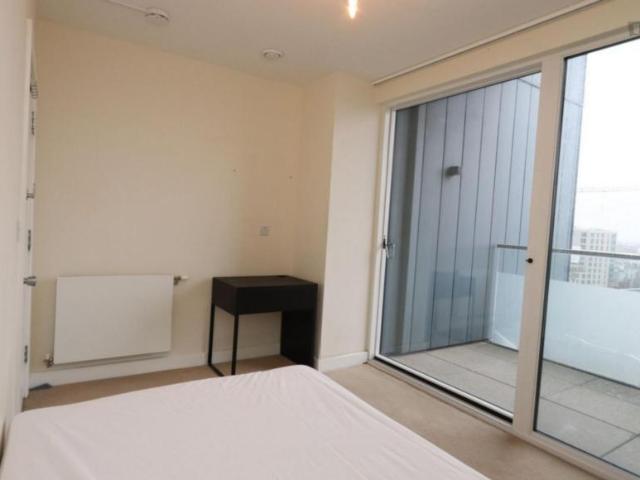 Room for rent in East Greenwich, Greater London