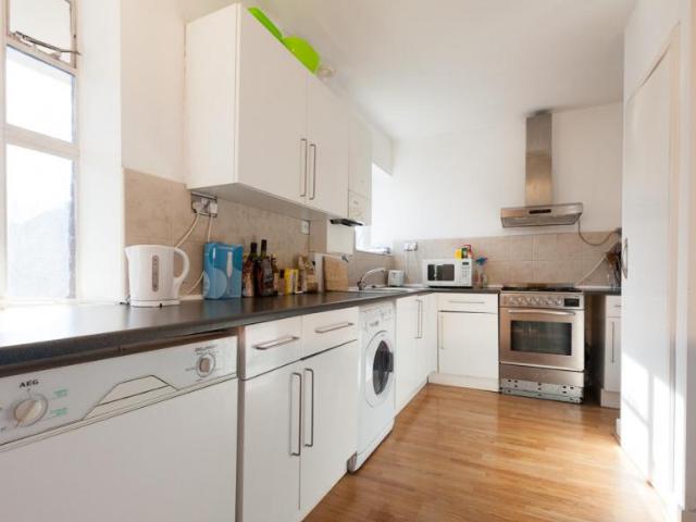 Room for rent in Archway, Greater London