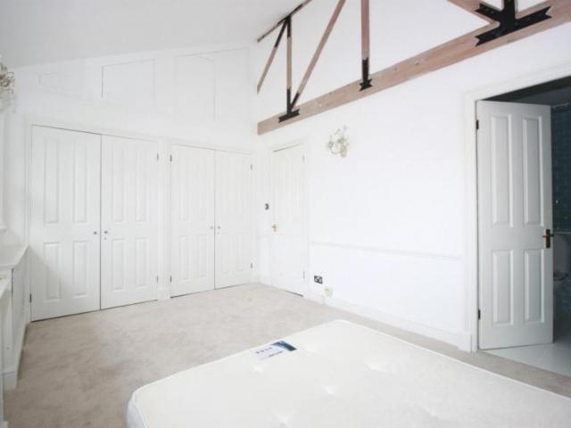Room for rent in Battersea, Greater London