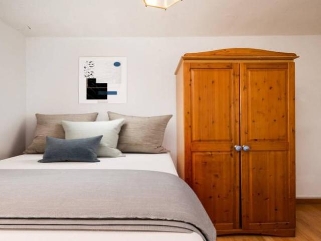 Room for rent in Lyons, Greater London