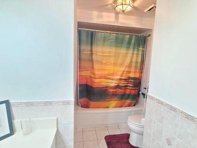 Room for rent in Markham