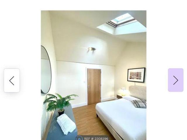 Room for rent in Elm Park, Calderstones