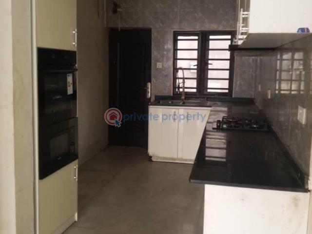 House for rent in Ikeja , Abuja