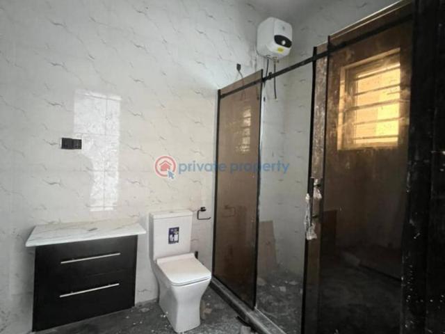 House for rent in Eti Osa, Lagos