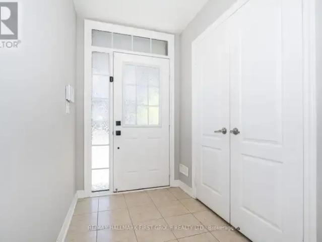 Townhouse for rent in Durham, Ontario