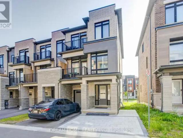 Townhouse for rent in Durham, Ontario