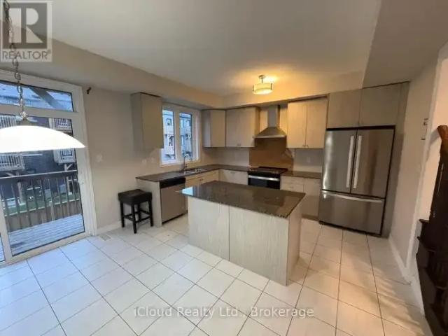 Townhouse for rent in Durham, Ontario
