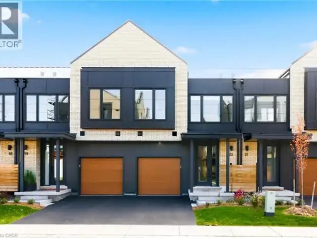 Townhouse for rent in Burlington, Ontario