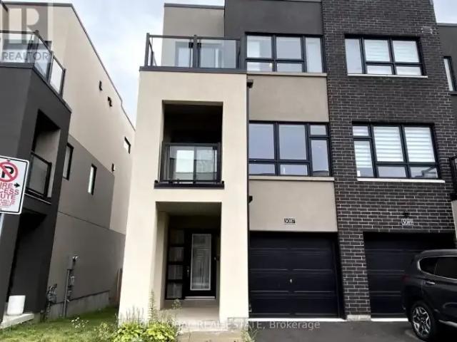 Townhouse for rent in Burlington, Ontario